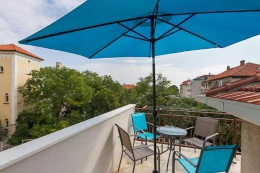 Beach Apartment Bacvice Split
