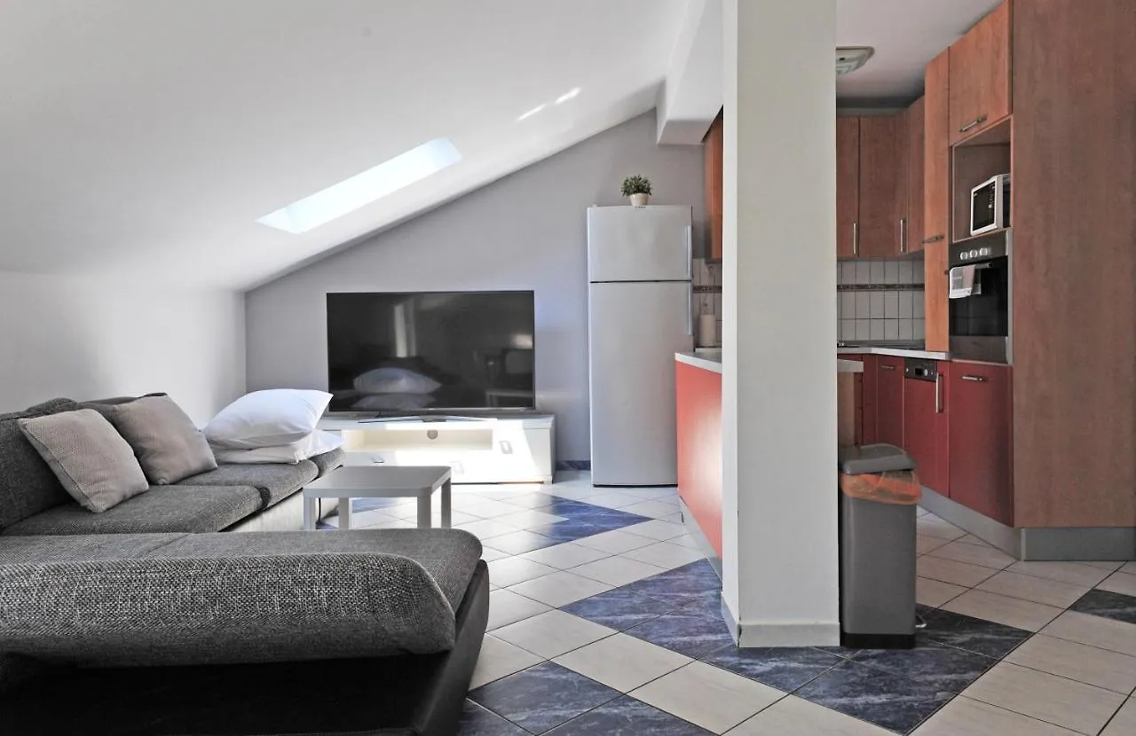 Beach Apartment Bacvice Split